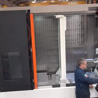 Travelling Column Large 5 Axis Prismatic Milling